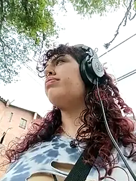 Eli666uwu online show from 02-15-25, 05:39