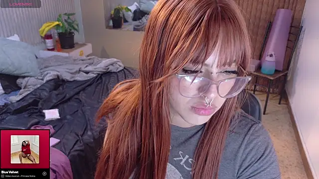 Snapshot of Eli666uwu chatting on 11-08-25, 10:19 Eli666uwu online show from 11-08-25, 10:19