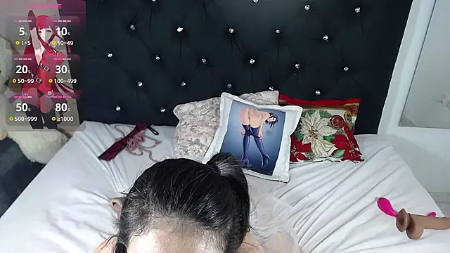 nikol winick online show from 11-25-25, 03:28