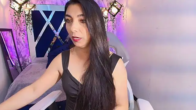Karla hernandez  online show from 09-24-25, 11:57