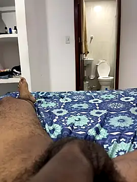 Snapshot of Lmdeca12 chatting on 10-24-25, 12:41 Lmdeca12 online show from 10-24-25, 12:41