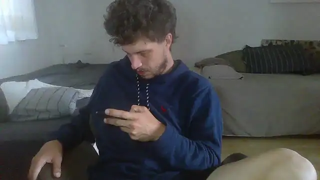 Snapshot of prorafadodoce chatting on 03-19-25, 01:29 prorafadodoce online show from 03-19-25, 01:29