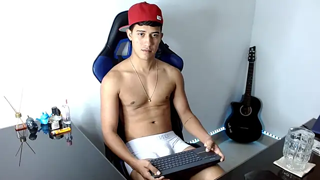 Snapshot of Juan_da01 chatting on 01-14-25, 02:50 Juan da01 online show from 01-14-25, 02:50