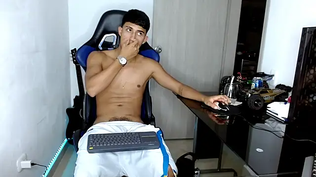 Snapshot of Juan_da01 chatting on 02-22-25, 06:50 Juan da01 online show from 02-22-25, 06:50