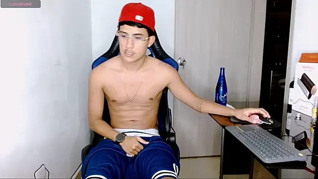 Snapshot of Juan_da01 chatting on 09-10-25, 11:38 Juan da01 online show from 09-10-25, 11:38