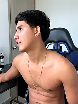 Snapshot of Juan_da01 chatting on 10-06-25, 09:12 Juan da01 online show from 10-06-25, 09:12