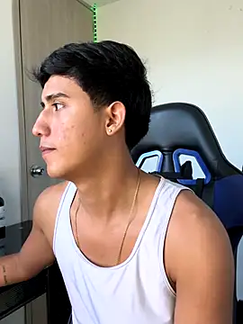 Snapshot of Juan_da01 chatting on 10-07-25, 09:34 Juan da01 online show from 10-07-25, 09:34