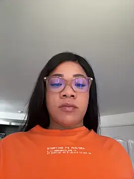 ashley Tompson1 online show from 12-19-25, 12:23