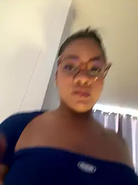 ashley Tompson1 online show from 01-17-26, 11:48