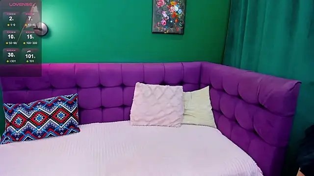 Snapshot of EvaMoran chatting on 11-20-25, 01:50 EvaMoran online show from 11-20-25, 01:50