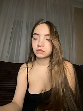 Snapshot of BarbaraFantasy chatting on 10-13-25, 08:53 BarbaraFantasy online show from 10-13-25, 08:53