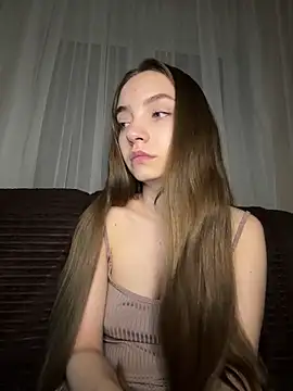 Snapshot of BarbaraFantasy chatting on 10-18-25, 09:37 BarbaraFantasy online show from 10-18-25, 09:37