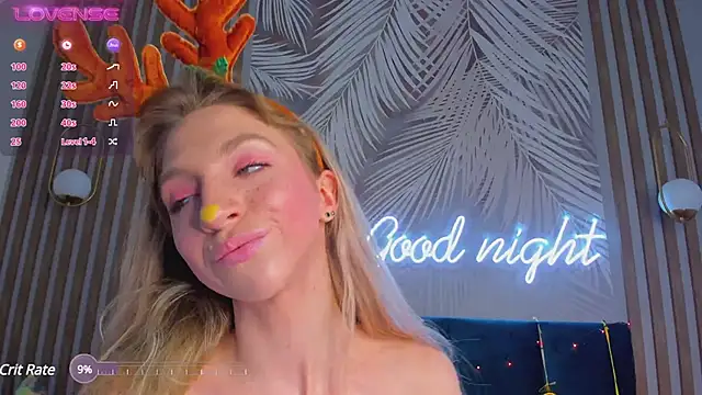Emilly Hart online show from 12-17-24, 08:56