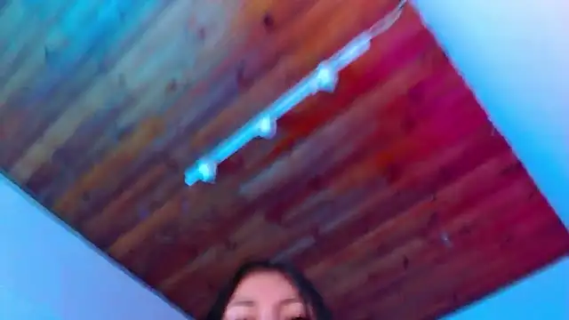 AnnaliOlsenX online show from 12-29-24, 07:53