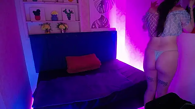 AnnaliOlsenX online show from 02-15-25, 04:34