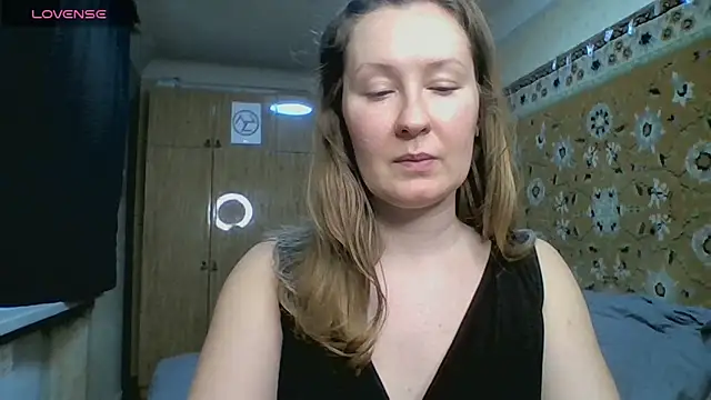 AnnaXLovers online show from 03-21-26, 11:48