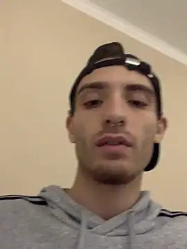 LaMaterialista online show from 10-21-25, 11:05