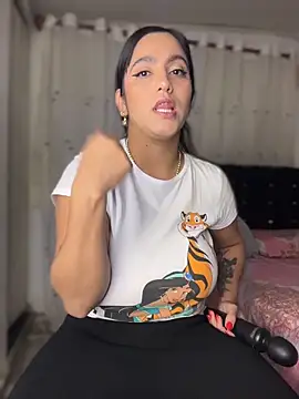 Snapshot of JazminTaylor chatting on 02-05-26, 02:27 JazminTaylor online show from 02-05-26, 02:27