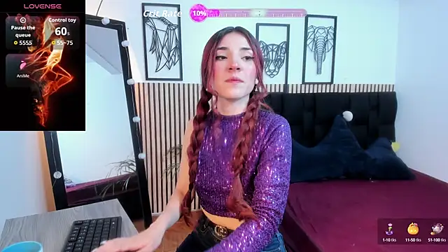 LILA ELLIOT online show from 10-07-25, 07:44