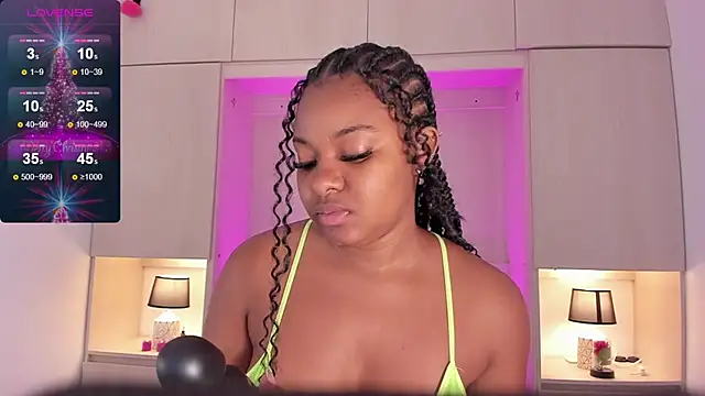 tamaraa smiith online show from 12-30-24, 11:48