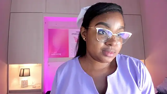 tamaraa smiith online show from 12-03-25, 08:07