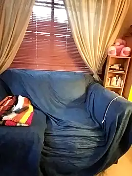 Snapshot of Bayou_Woman68 chatting on 12-04-25, 09:01 Bayou Woman68 online show from 12-04-25, 09:01