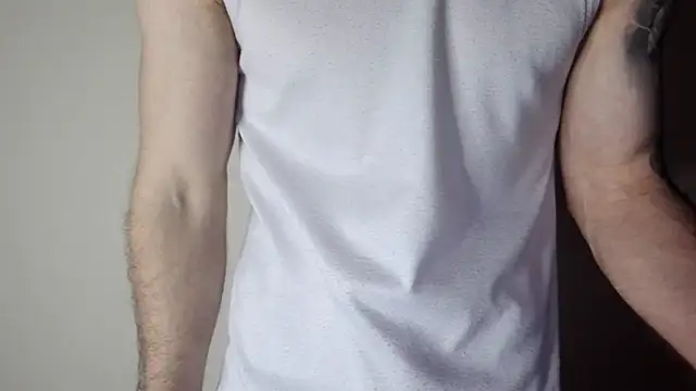 Snapshot of Kenner_fox77 chatting on 02-13-25, 11:15 Kenner fox77 online show from 02-13-25, 11:15