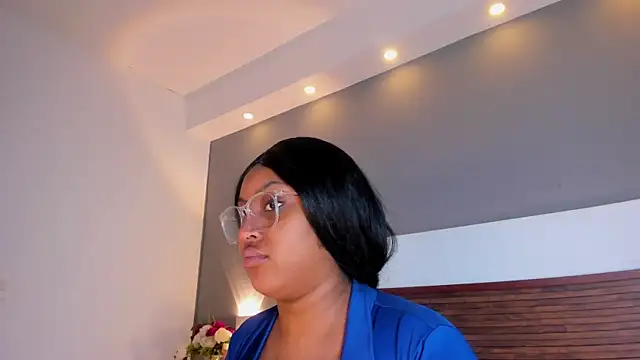 Adelehottman online show from 10-27-25, 12:20