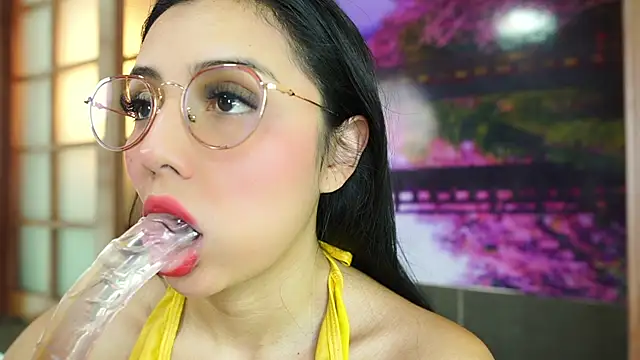 miss lizith online show from 11-07-25, 11:10