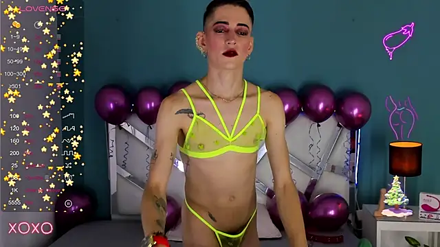 dominic thailor online show from 12-22-24, 01:33