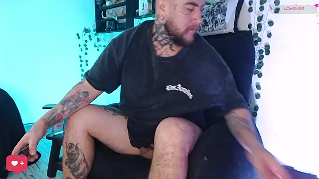 Ash gusbig online show from 12-04-24, 04:32