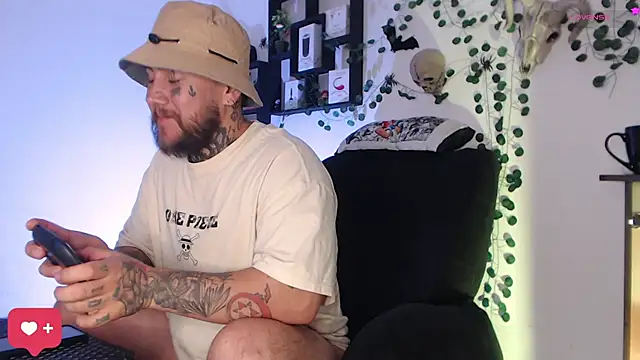 Snapshot of Ash_gusbig chatting on 12-07-24, 03:25 Ash gusbig online show from 12-07-24, 03:25