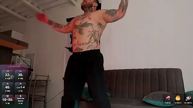 Snapshot of Ash_gusbig chatting on 10-27-25, 03:27 Ash gusbig online show from 10-27-25, 03:27