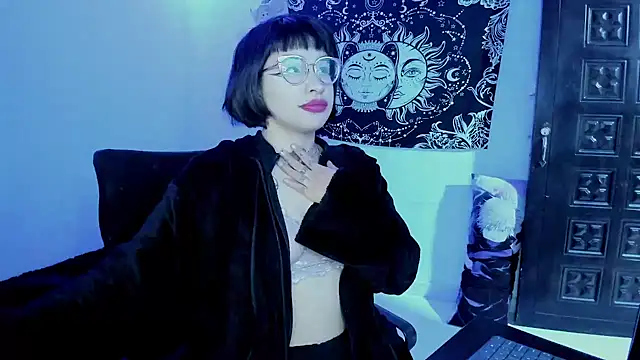 Snapshot of Venushexivu616 chatting on 02-03-25, 11:20 Venushexivu616 online show from 02-03-25, 11:20