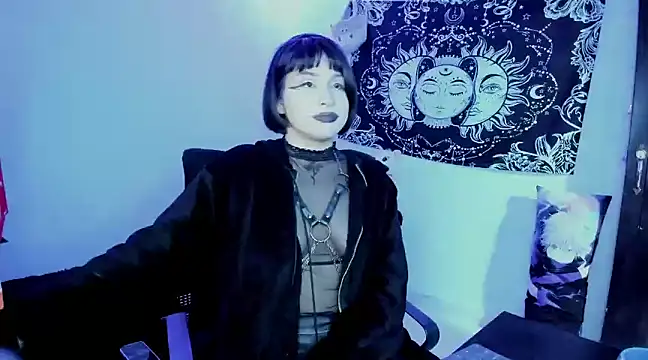 Snapshot of Venushexivu616 chatting on 02-17-25, 11:13 Venushexivu616 online show from 02-17-25, 11:13