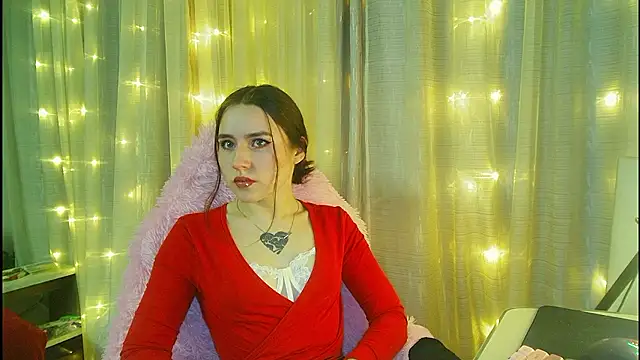 Snapshot of Aurora_workerr chatting on 01-13-26, 01:38 Aurora workerr online show from 01-13-26, 01:38