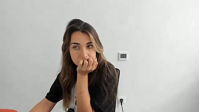 Summmmersky online show from 10-27-25, 08:51