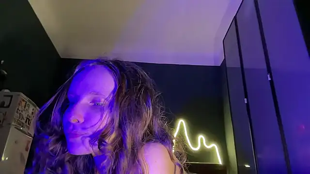 MikkyMoony online show from 10-09-25, 07:01