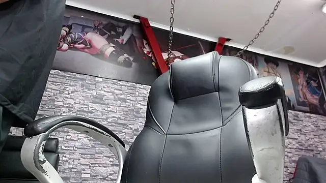 Snapshot of FrannBoy chatting on 02-18-25, 07:30 FrannBoy online show from 02-18-25, 07:30