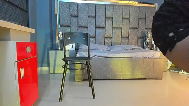 Matureyulyet online show from 10-08-25, 08:06