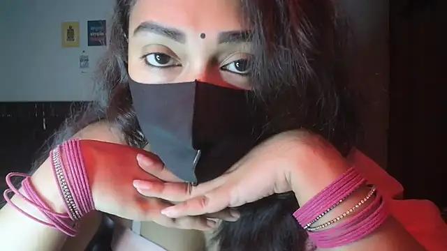 Most-Beautiful-Queen online show from 11-05-25, 06:52