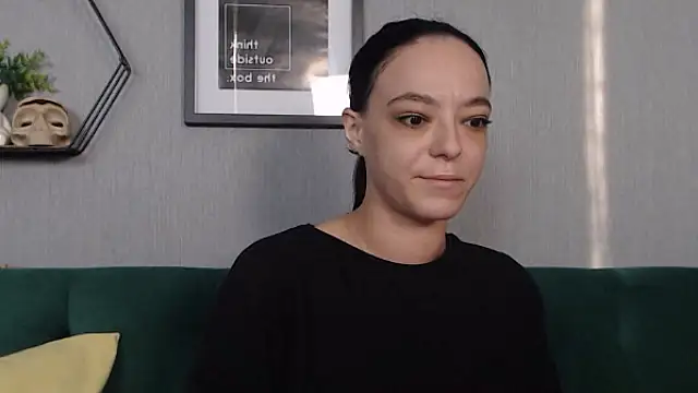 IzabelllNoir online show from 01-05-25, 01:15