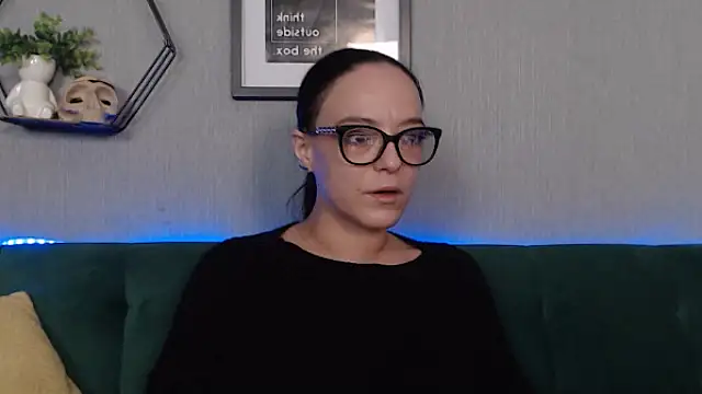 IzabelllNoir online show from 01-13-25, 11:52