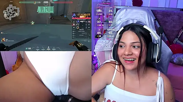 PetiteSophie  online show from 02-12-25, 04:44