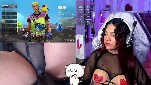 PetiteSophie  online show from 02-14-25, 02:33