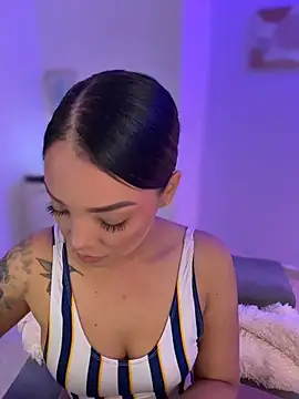 Sara LipsX online show from 02-28-26, 01:28