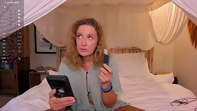 LaVitaBelle online show from 01-28-25, 06:38