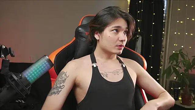 cherrydany online show from 02-20-26, 11:11