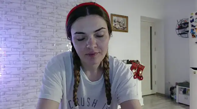  JustmeHere  online show from 12-13-24, 08:15
