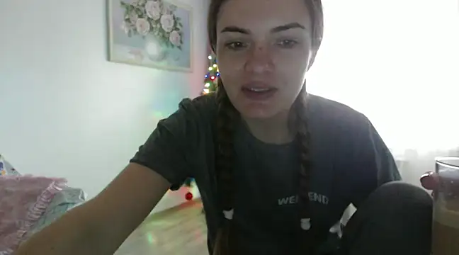  JustmeHere  online show from 12-15-24, 10:28